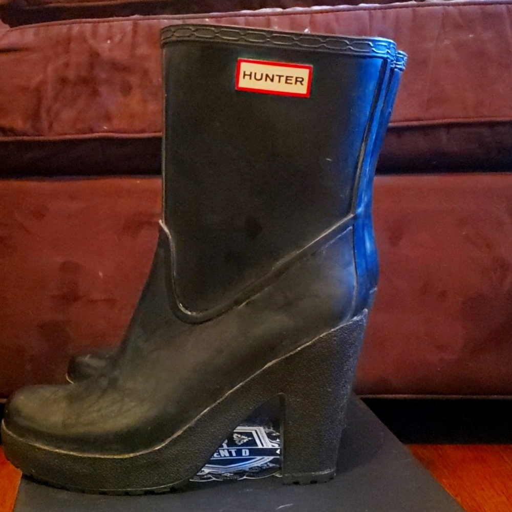 Hunter heeled rain boots